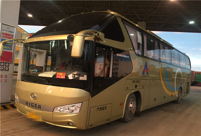 平邑租车包车59座旅游车—车型展示